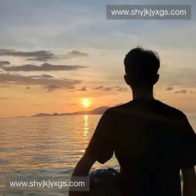 龙禹珑